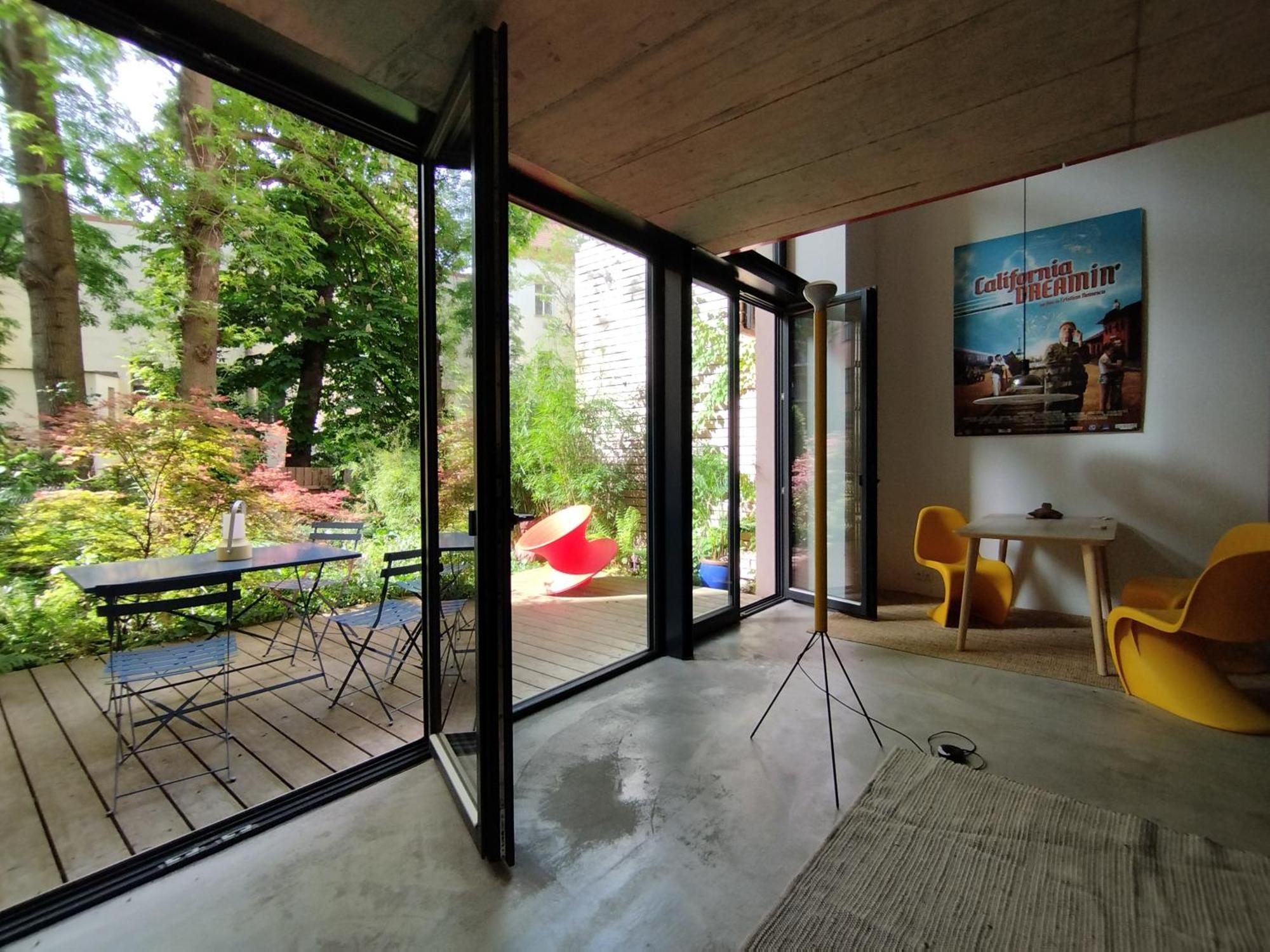 Romantic And Atypical Apartments In Prague'S Montmartre Exterior foto