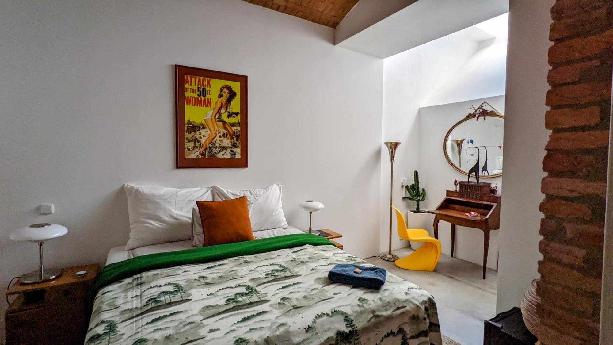 Romantic And Atypical Apartments In Prague'S Montmartre Exterior foto